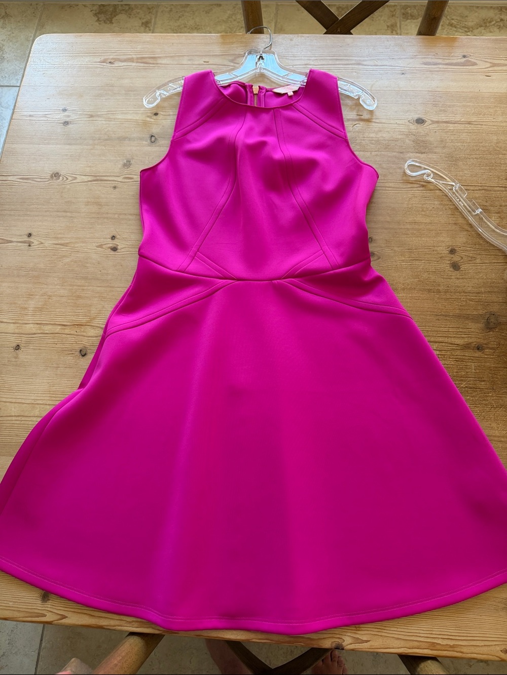 Ted Baker Hearn Sleeveless Fit
Flare Skater Mini Dress Pink
Barbie Size 3 (8-10)